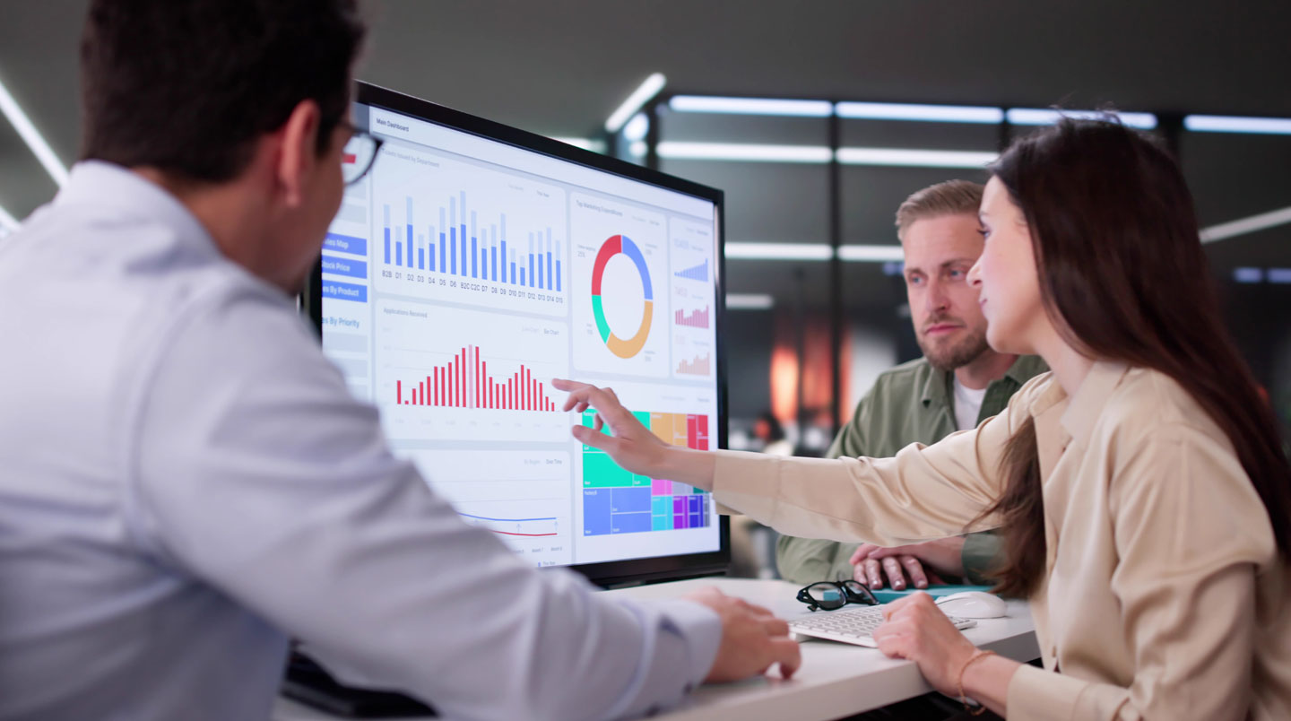 Interface de logiciel de gestion avec automatisation des relances clients